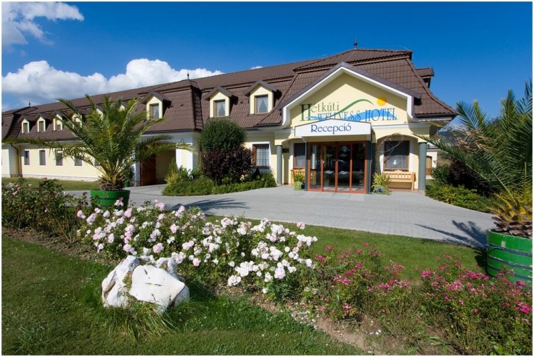 Hétkúti Wellness Hotel (Mór)